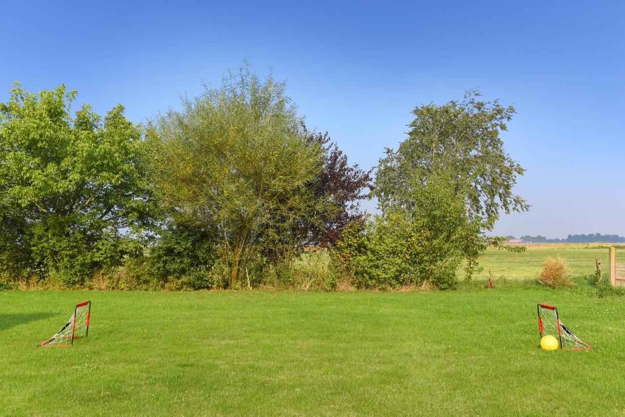 Ferienwohnungen im Haus Flinthörn Neuharlingersiel Exterior foto